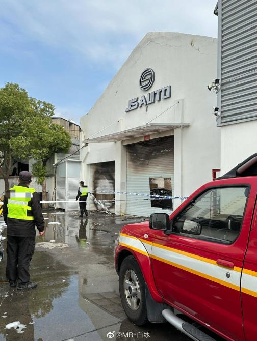 28084821b617ae4ea92197.jpg image003.jpg