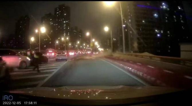 0608511433cb87627e2460.jpg image004.jpg