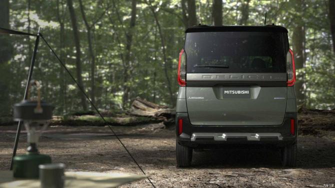 13085119179a2ac36d5660.jpg image003.jpg