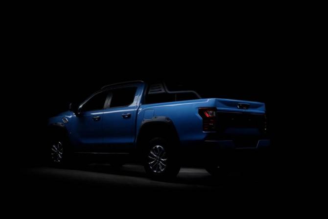 16094104edad7fe2894372.jpg image005.jpg