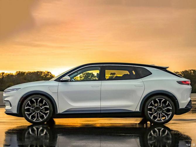 19011432c8ba1db3610475.jpg image003.jpg