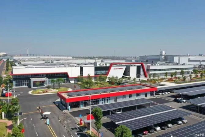 2209022997274d56d59960.jpg image002.jpg