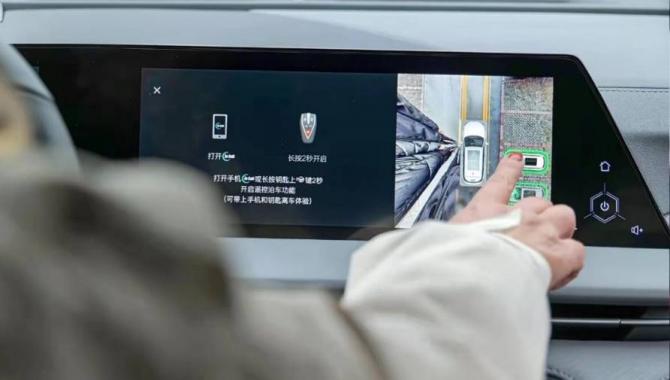 30193419e69be016b00909.jpg image003.jpg