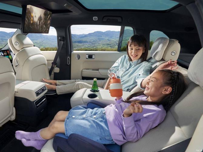 030816330773acc1863666.jpg image009.jpg