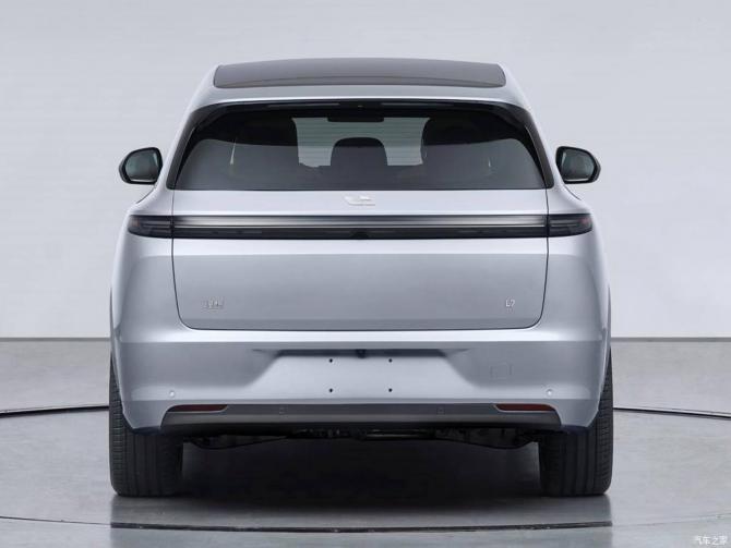 03081643d9dc2598cd2116.jpg image005.jpg