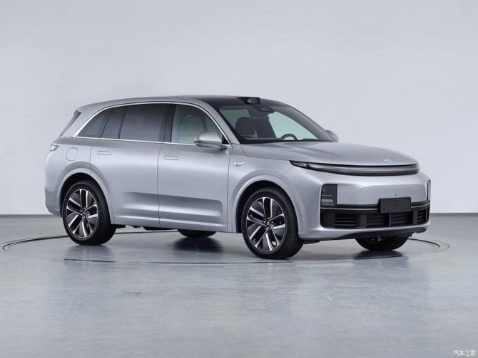 03081649e335228e797495.jpg image003.jpg