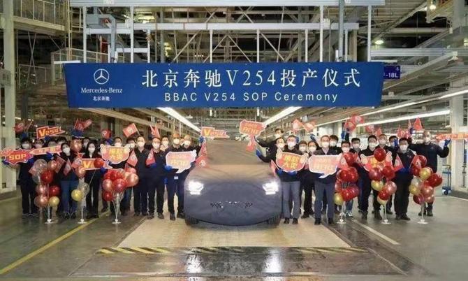 03081809fbfc59f5b37083.jpg image001.jpg