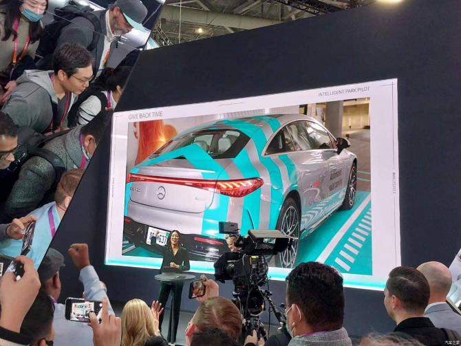 06092544b6889acdb28273.jpg image002.jpg