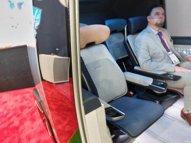 06092904095dd116223216.jpg image003.jpg