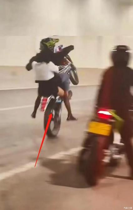 09083206fdbccce29e6264.jpg image001.jpg