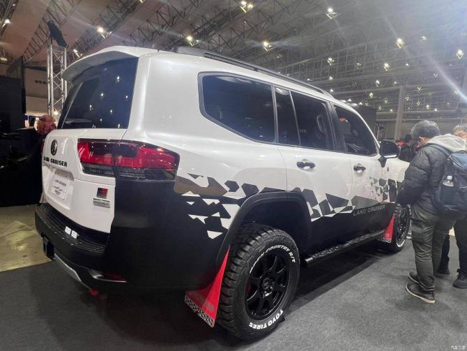 16084356e3091f88957585.jpg image002.jpg