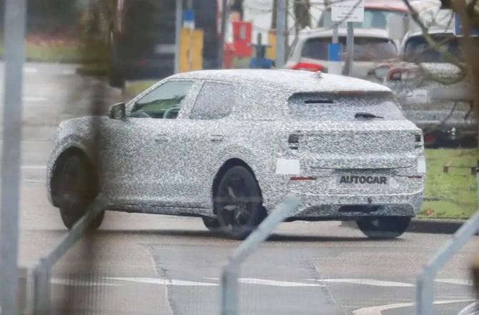 272303523a4b2f8fcd3946.jpg image005.jpg