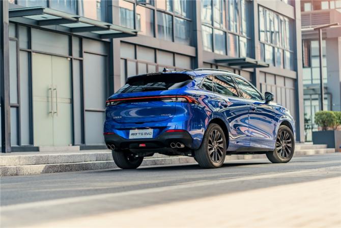 多重身份看風(fēng)行T5 EVO:理性的精致與感性的潮流碰撞