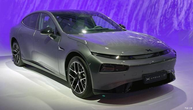 07092719f479012c625530.jpg image001.jpg