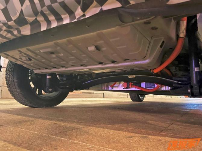 20090235853d80c7543823.jpg image006.jpg