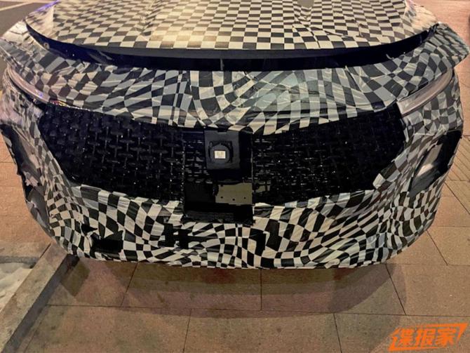 20090245d5dc421eca1275.jpg image002.jpg