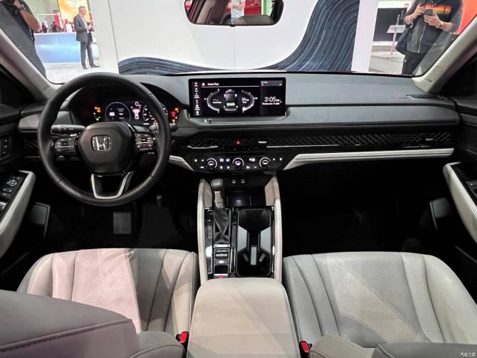 2309011606e9a3b8f87444.jpg image003.jpg