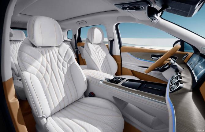 24092524060d6a7d594543.jpg image004.jpg