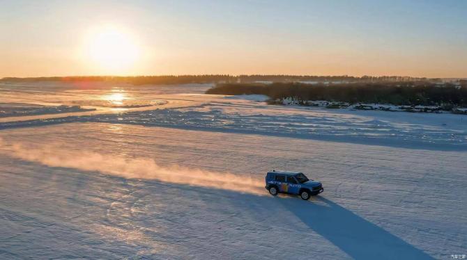 26212035329cb8c8c24926.jpg image005.jpg