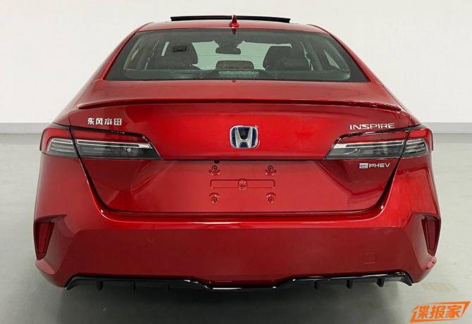 10093917ec3c51b7823228.jpg image002.jpg