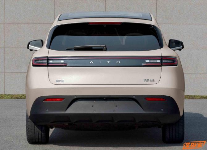 10094032dda4efad083433.jpg image002.jpg