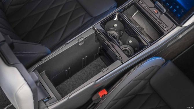 2208514585a3d1edf89228.jpg image014.jpg