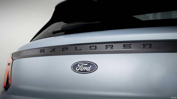 22085153d9e16ae4f50775.jpg image011.jpg