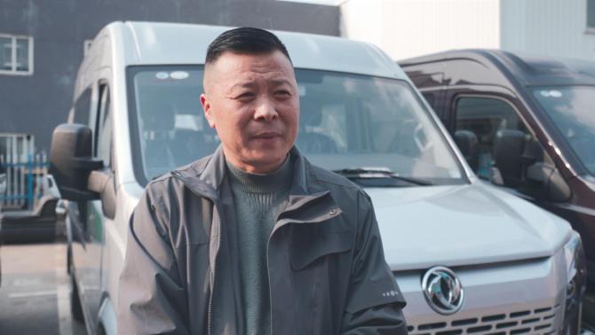 24154125e10b1bd0f72660.gif image001.gif