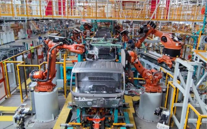 27170625e8d57953fa4768.jpg image002.jpg