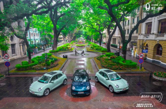 281745588e2776d2fb3240.jpg image003.jpg