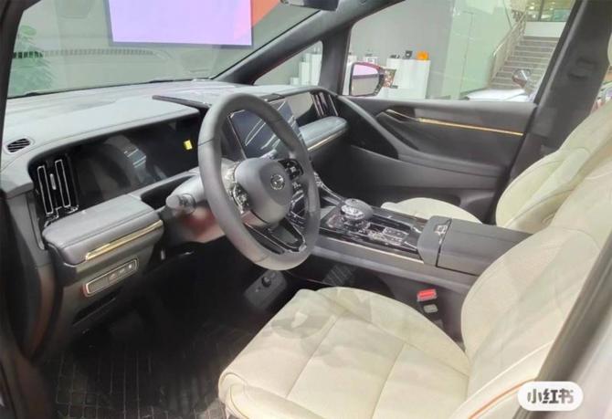 30090358605c2d0cbb2163.jpg image003.jpg