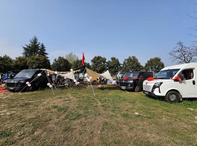 03140741e2a2fb9bd13647.jpg image001.jpg