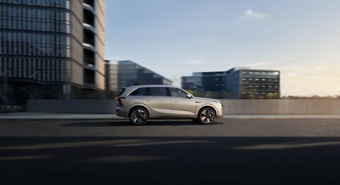 06171813bf8eb4dd109597.jpg image004.jpg