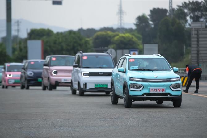 13093044e76046f3233290.jpg image002.jpg