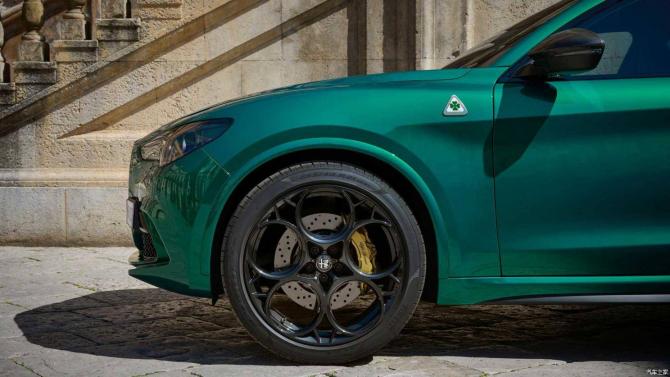 140834264158553f7d5252.jpg image011.jpg