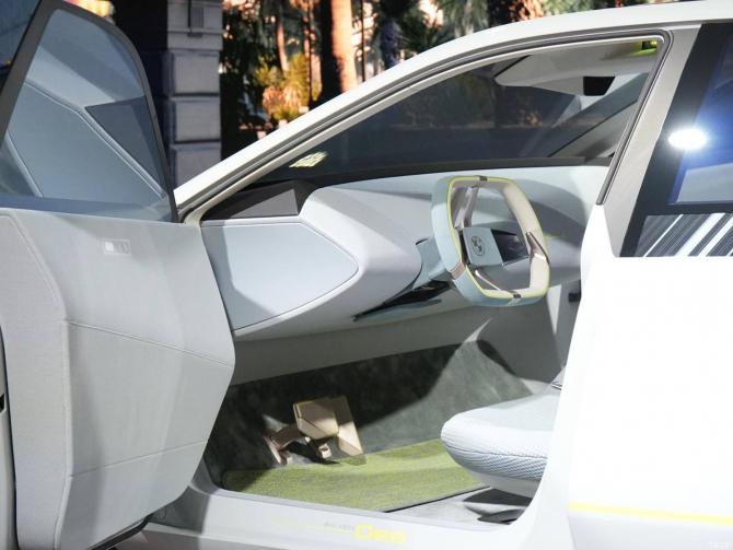 18082912a08da70ccd4506.jpg image022.jpg