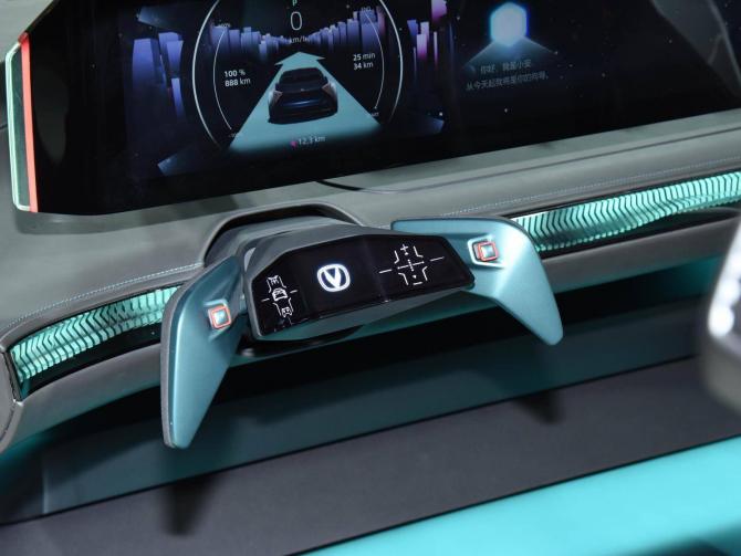 1808534927760a88e93760.jpg image005.jpg