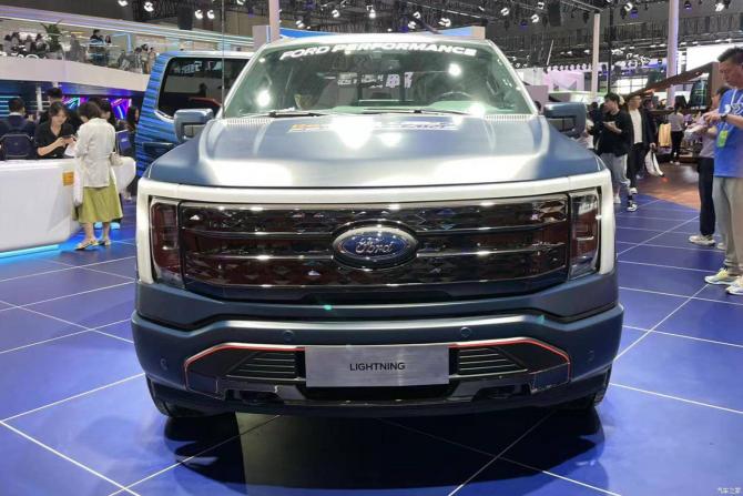 21091412cf79678edb4139.jpg image002.jpg