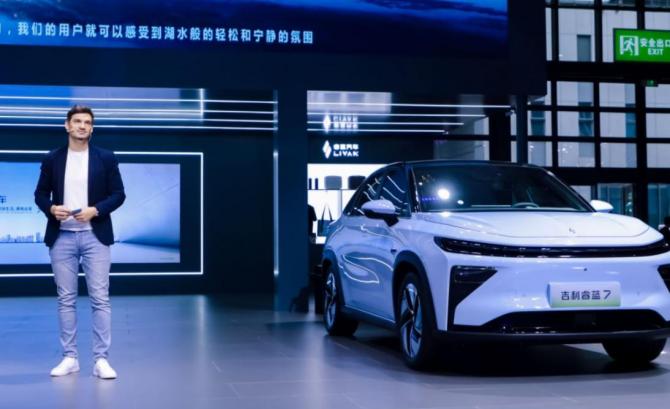 1682212129868057615.jpg 1682212129868057615.jpg