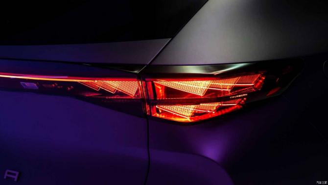 24090352c64f7a3b409085.jpg image005.jpg