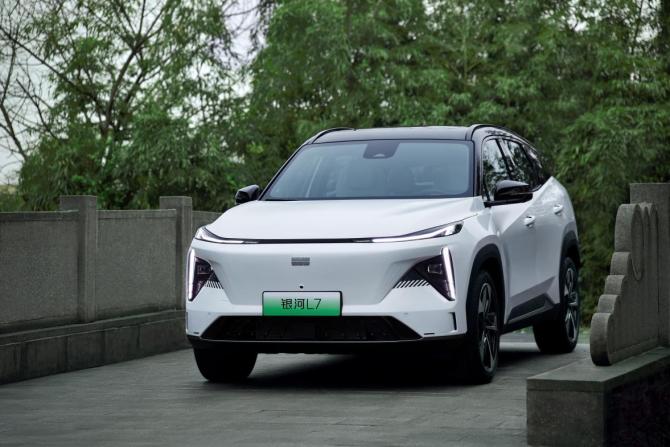 051644187f4008d61a1487.jpg image002.jpg