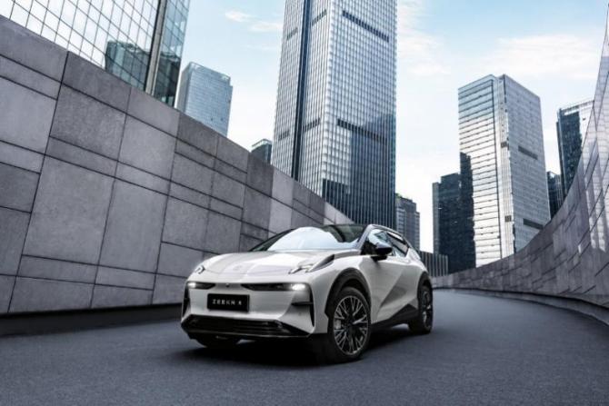 09093700ca654a37674641.jpg image003.jpg