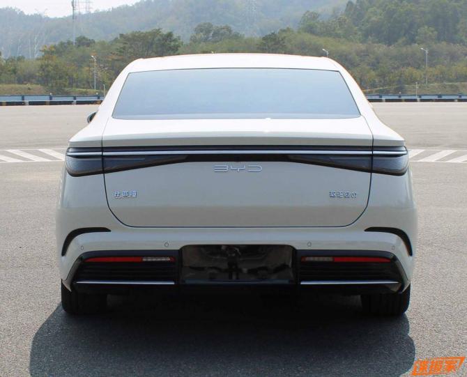 10090718fa38fdbaca9332.jpg image002.jpg