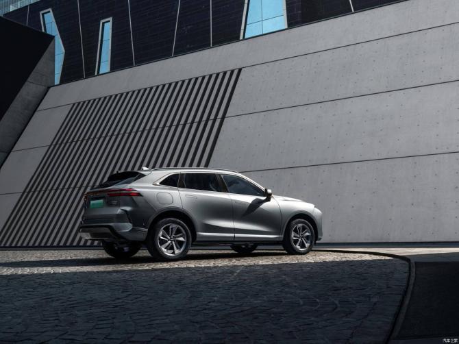 170826525df404bd5b8924.jpg image004.jpg