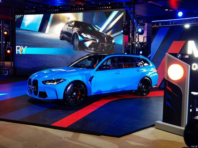 22083136f883100aa82863.jpg image002.jpg