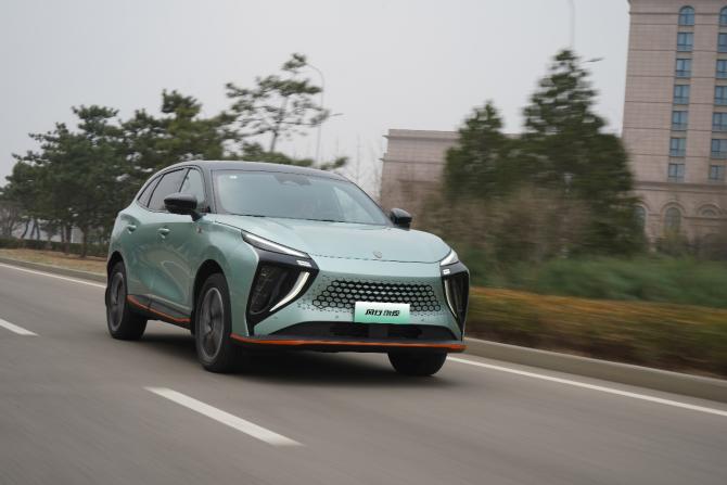 2410120002b65352fc6849.jpg image004.jpg