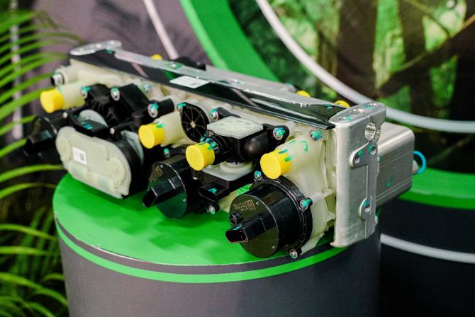 241449477485fe012d3183.jpg image002.jpg