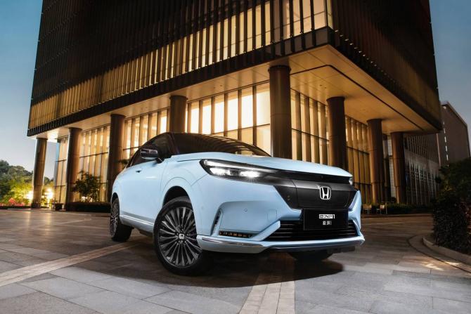 291720508334b7bbdf8264.jpg image002.jpg