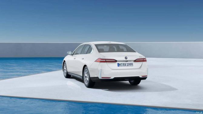 30084033422843840a5502.jpg image004.jpg