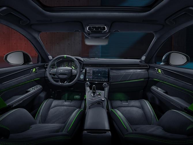 6-智能+大內(nèi)飾.jpg 6-智能+大內(nèi)飾.jpg